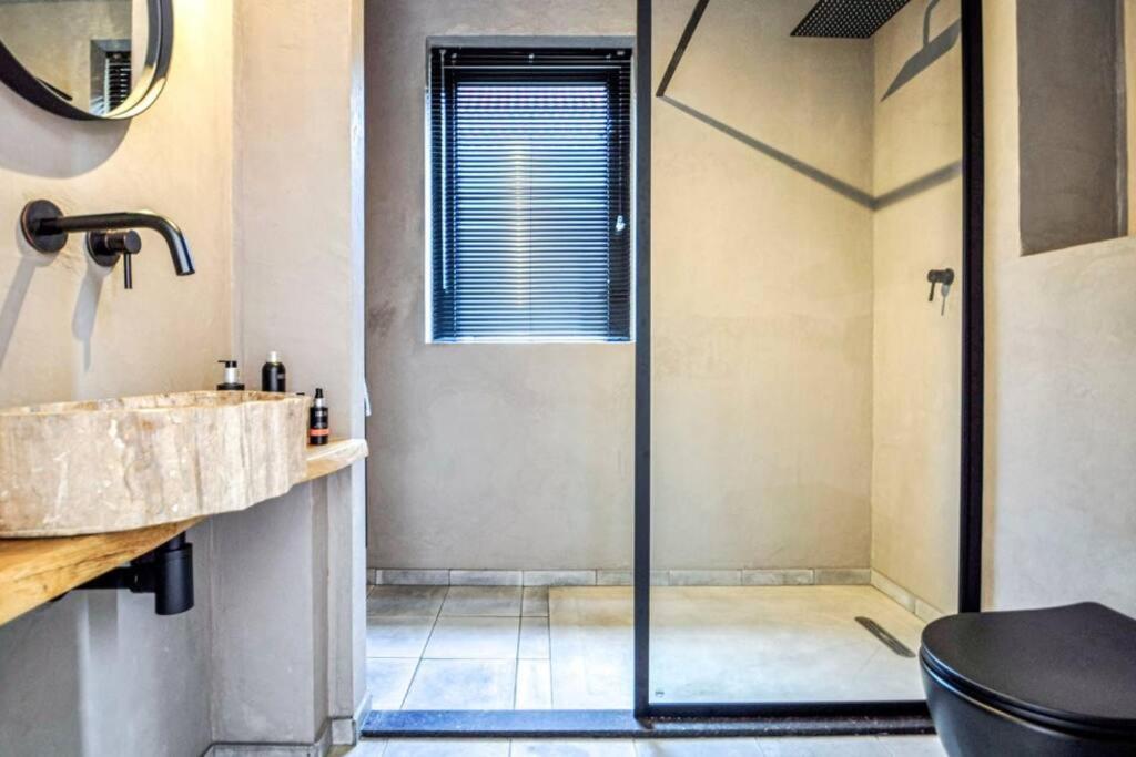 Tof Wellness Huis, Alles Nieuw, Gelegen Bij Meer.